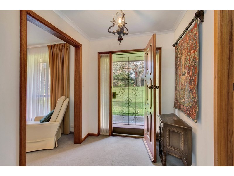 61 Parsons Road, Dernancourt SA 5075