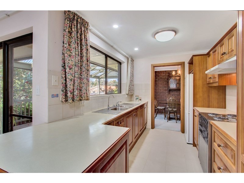 61 Parsons Road, Dernancourt SA 5075