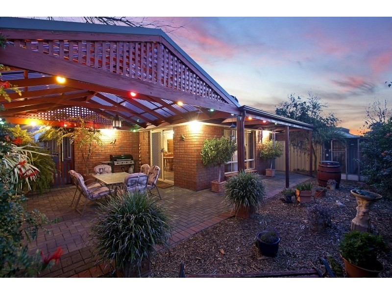 35 Farnborough Street, Oakden SA 5086