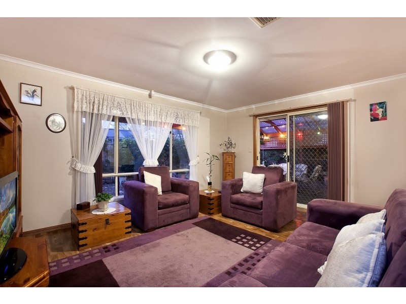 35 Farnborough Street, Oakden SA 5086