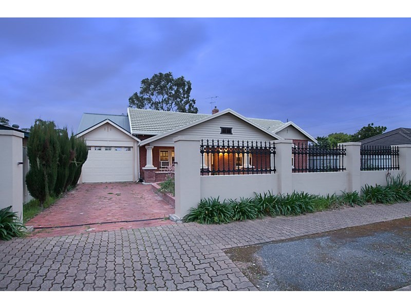 4 Collingrove Avenue, Broadview SA 5083