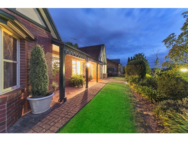 1 Mackay Court, Greenwith SA 5125