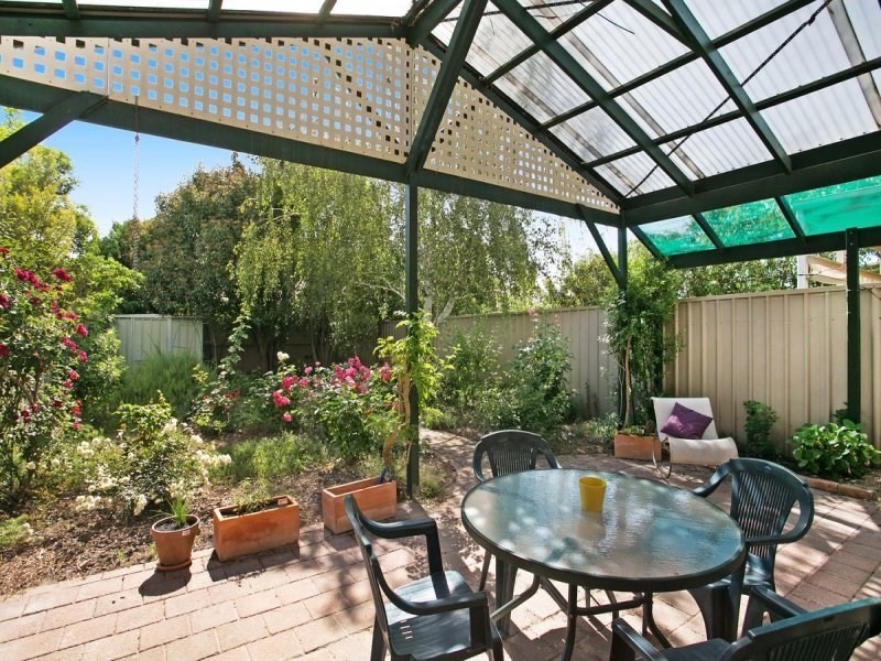 8 Kelvin Street, Broadview SA 5083