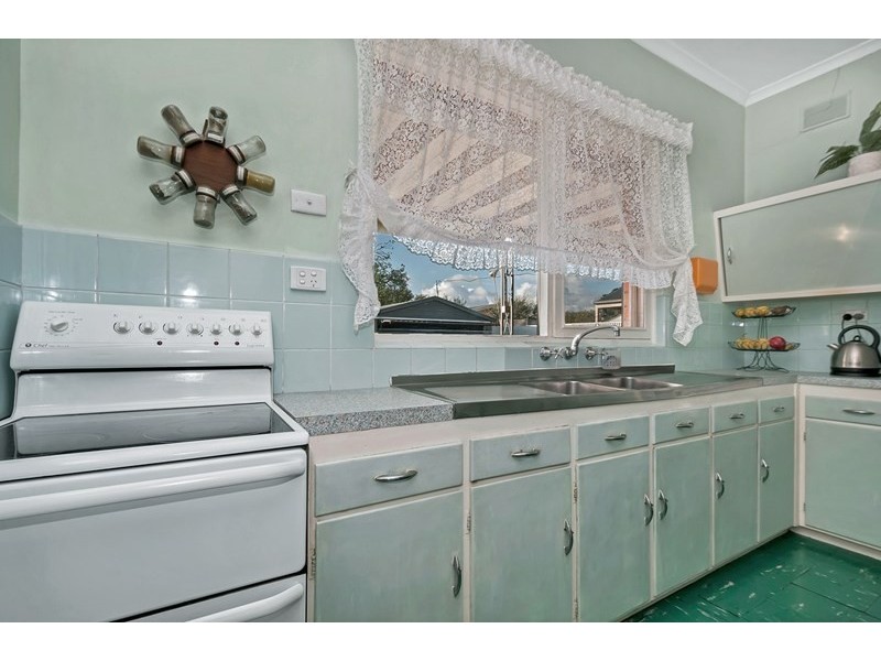6 Fourth Avenue, Klemzig SA 5087