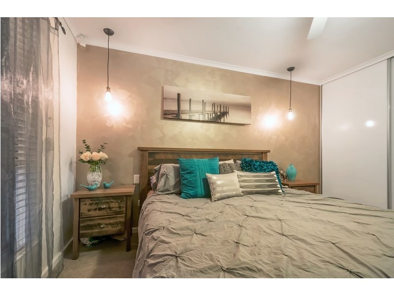 8 Thomson Avenue, Gulfview Heights SA 5096