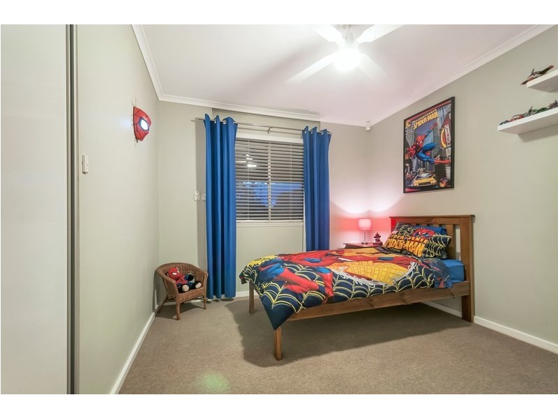 8 Thomson Avenue, Gulfview Heights SA 5096