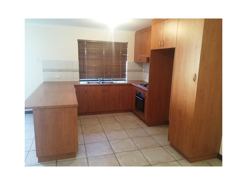 16 Browning Crescent, Broadview SA 5083