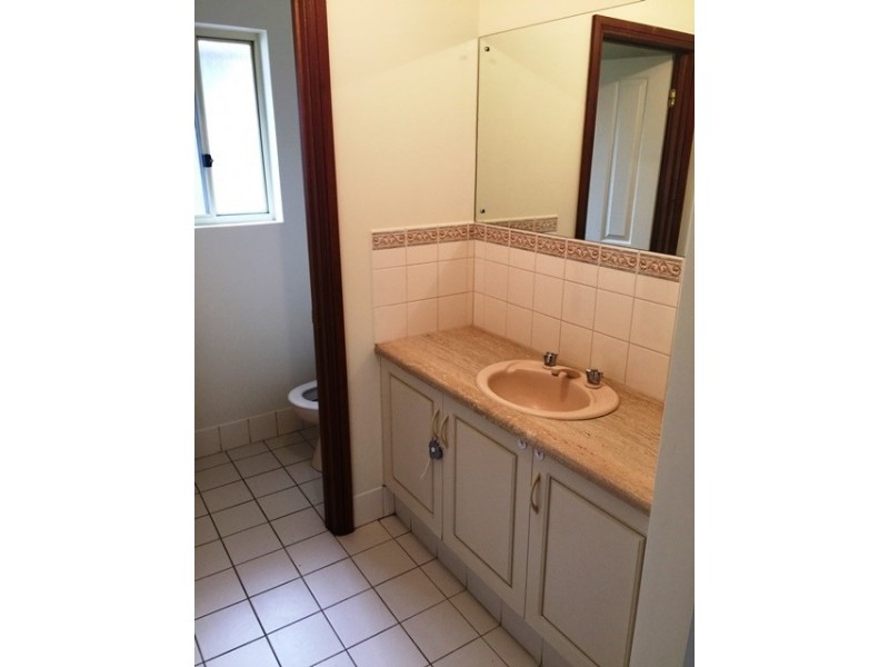 16 Browning Crescent, Broadview SA 5083