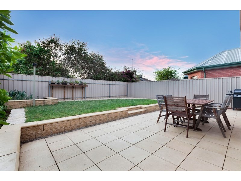 22 Kew Drive, Oakden SA 5086