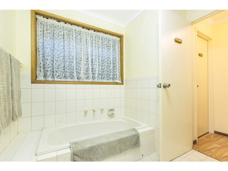 13 Iris Court, Grange SA 5022