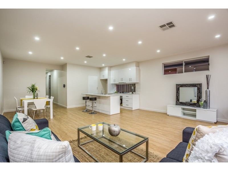 43A Somerset Avenue, Clearview SA 5085