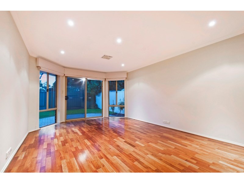 14 Hilltop Drive, Oakden SA 5086