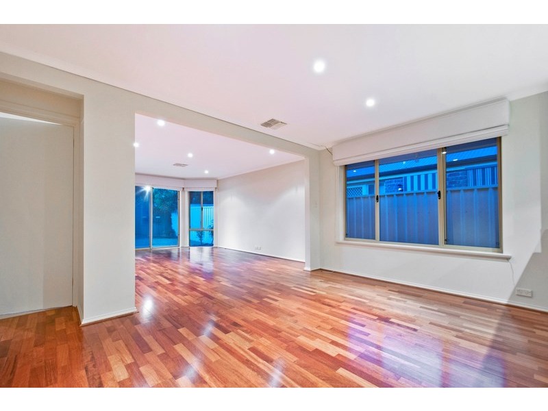 14 Hilltop Drive, Oakden SA 5086