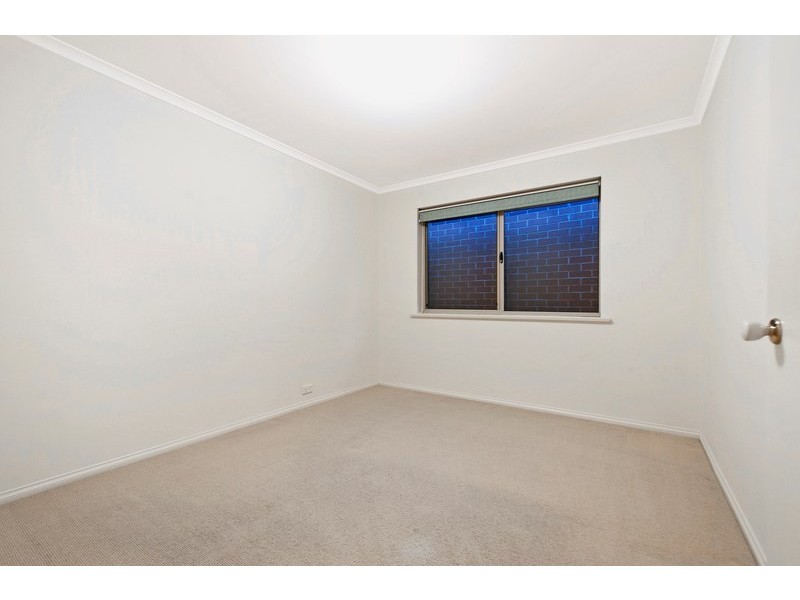 14 Hilltop Drive, Oakden SA 5086