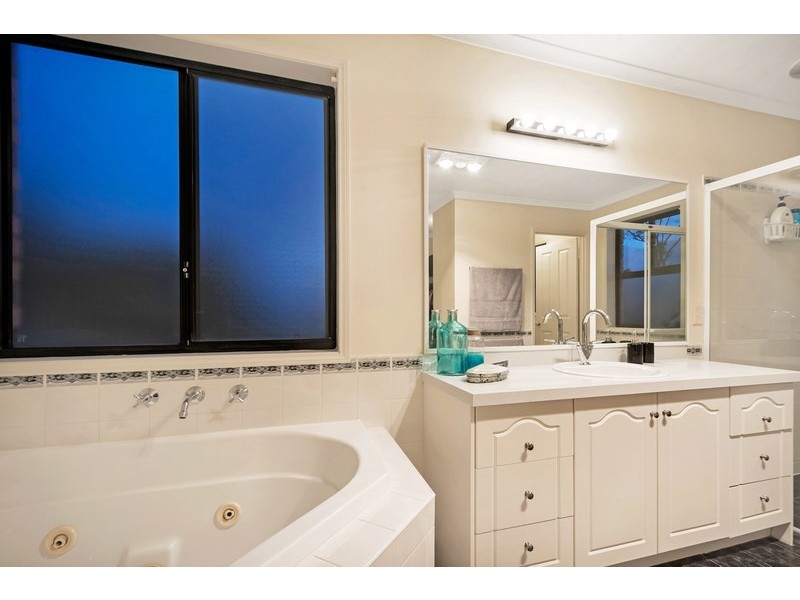 20 Raunsley Circuit, Greenwith SA 5125