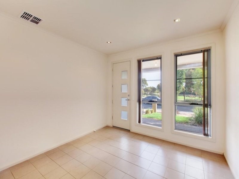 6 Powell Street, Gilles Plains SA 5086