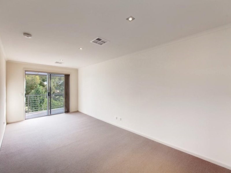 6 Powell Street, Gilles Plains SA 5086