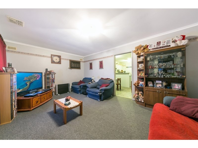 9 Ronald Drive, Salisbury East SA 5109