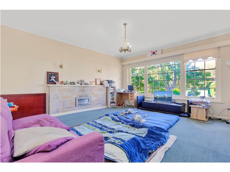 17 Austin Crescent, St Georges SA 5064