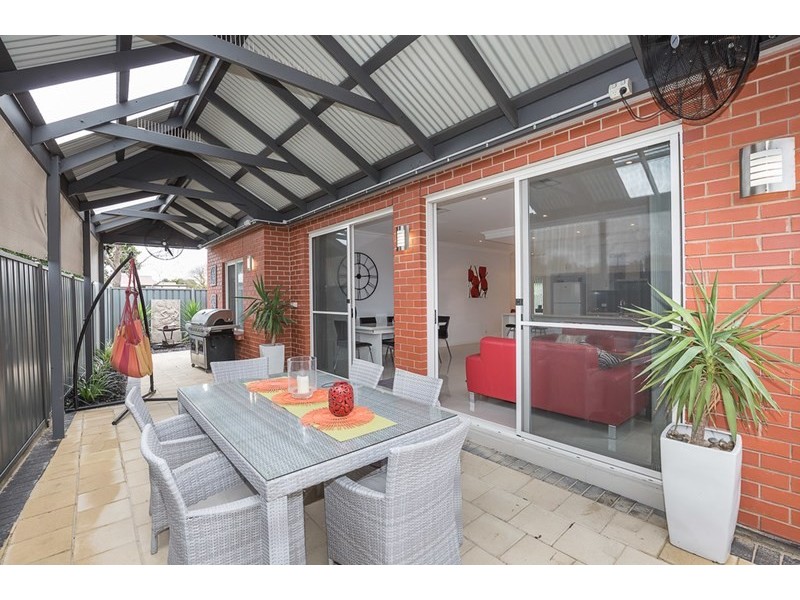 15b Carona Avenue, Gilles Plains SA 5086