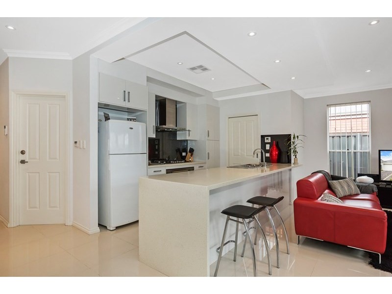 15b Carona Avenue, Gilles Plains SA 5086