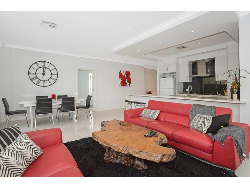 15b Carona Avenue, Gilles Plains SA 5086