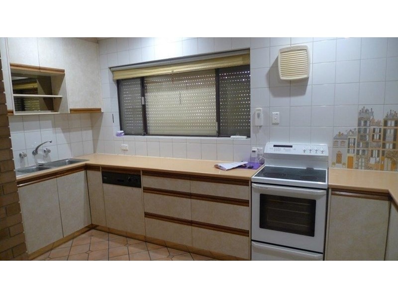 15 PRUNUS Avenue, Elizabeth Vale SA 5112