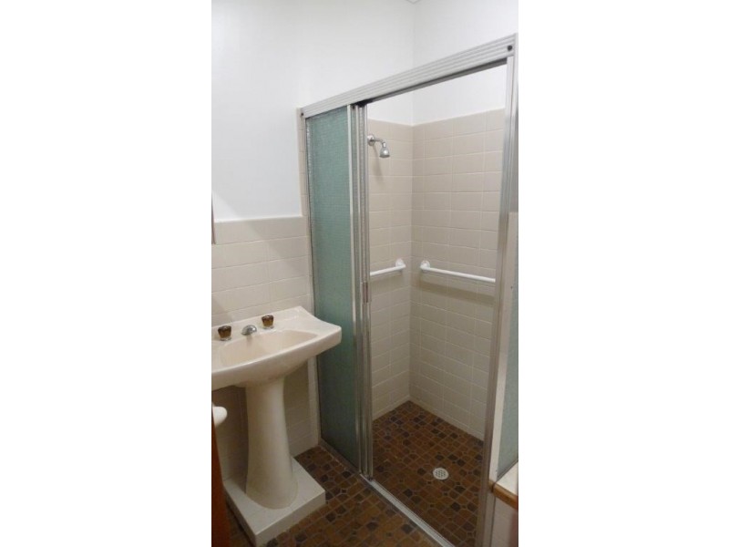 15 PRUNUS Avenue, Elizabeth Vale SA 5112