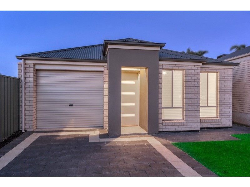 31 Magazine Drive, Walkley Heights SA 5098