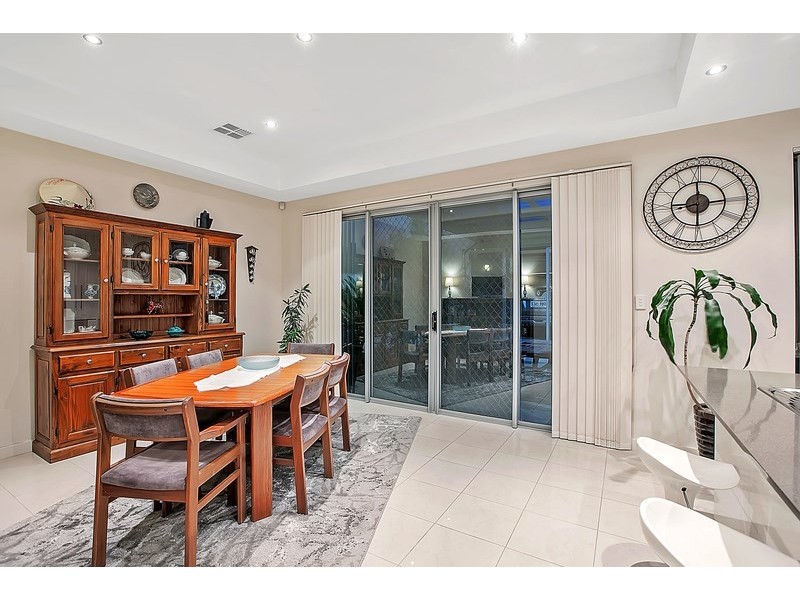 40 Harvey Circuit, Mawson Lakes SA 5095