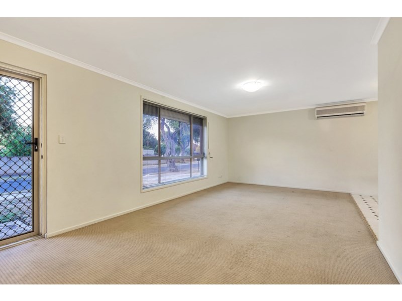 2A Woodfield Street, Enfield SA 5085