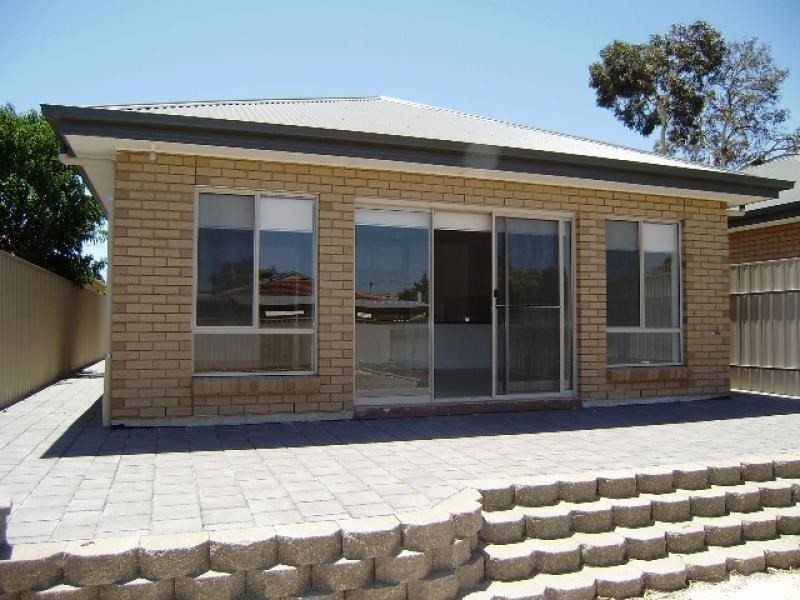 1 Hinton Road, Greenacres SA 5086