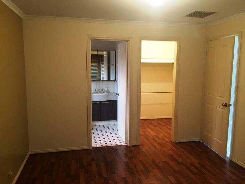 14 Peppermint Close, Greenwith SA 5125