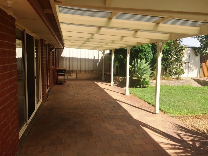 14 Peppermint Close, Greenwith SA 5125