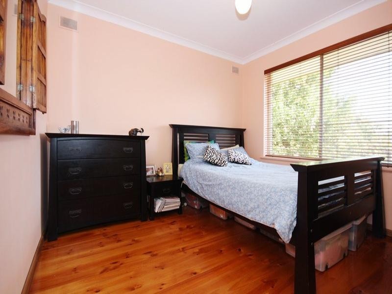 813 North East Road, Valley View SA 5093