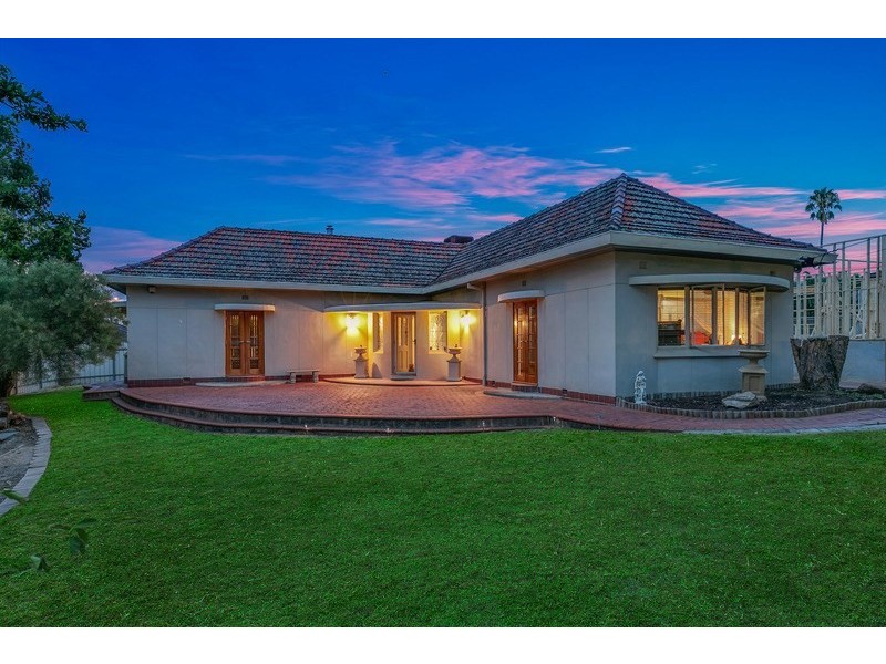 1 Lawrence Avenue, Dernancourt SA 5075