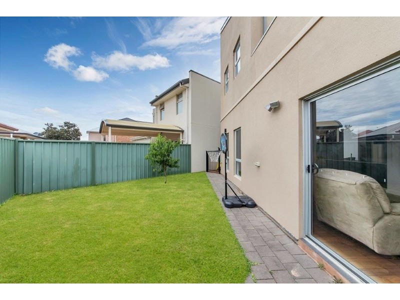 6 St Clair Avenue, Mawson Lakes SA 5095