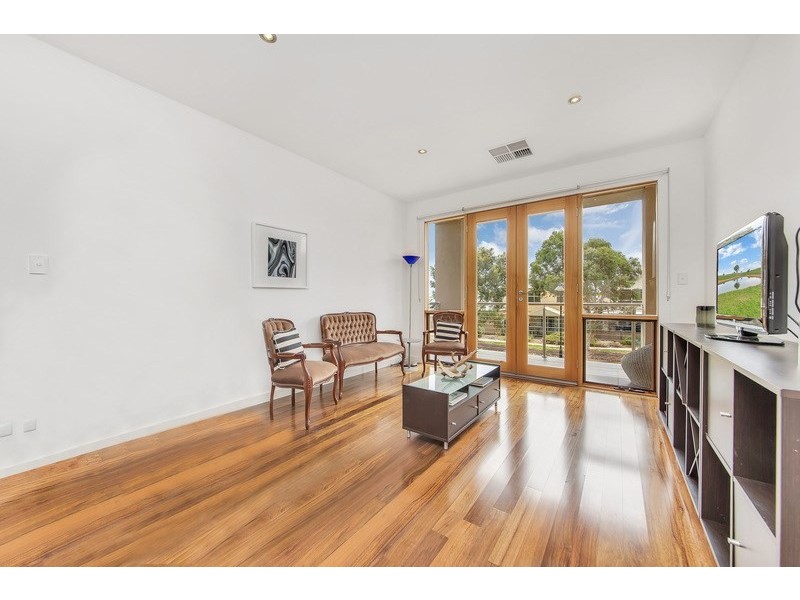 6 St Clair Avenue, Mawson Lakes SA 5095