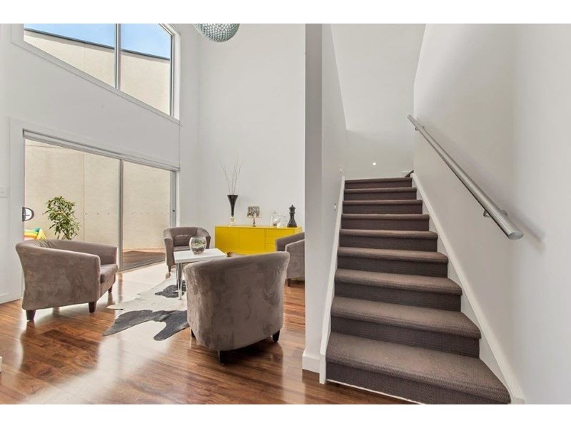 6 St Clair Avenue, Mawson Lakes SA 5095