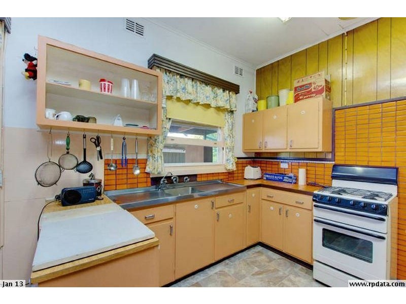 8 Denmead Avenue, Campbelltown SA 5074