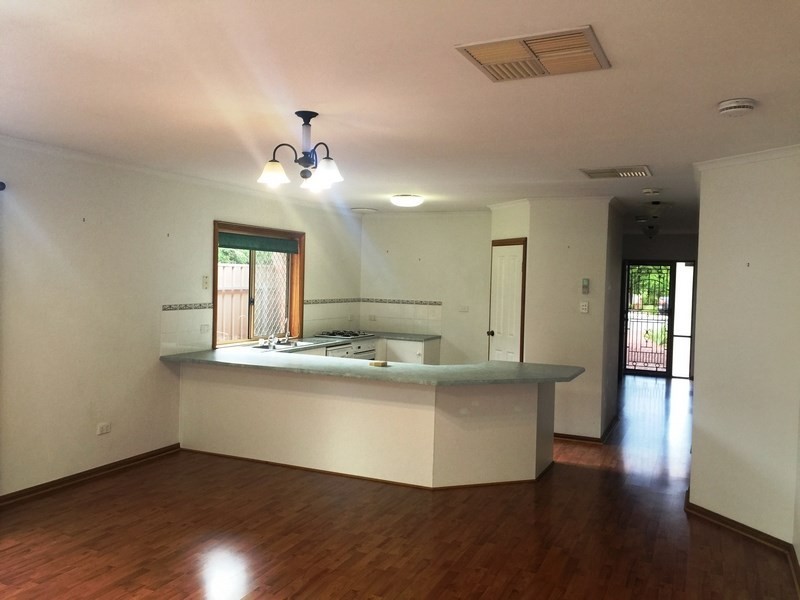 10 Phyllis Court, Wynn Vale SA 5127