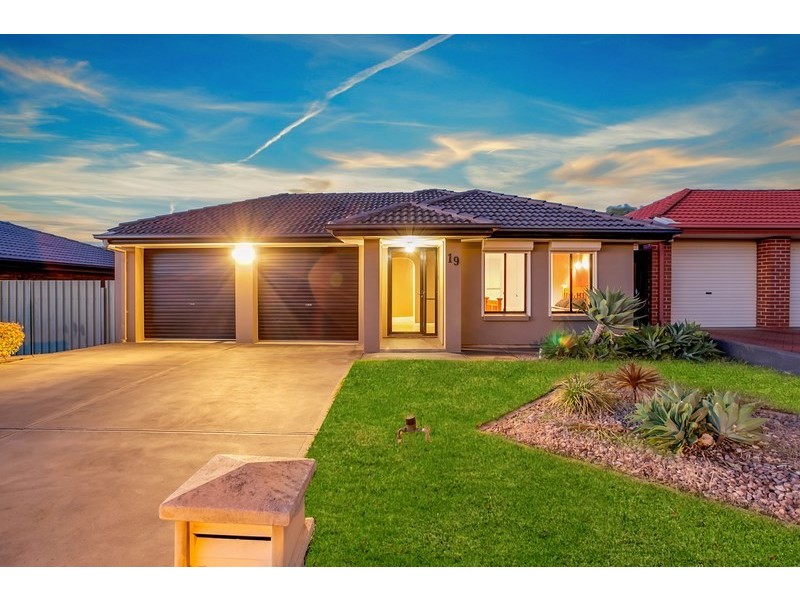 19 Martindale Place, Walkley Heights SA 5098