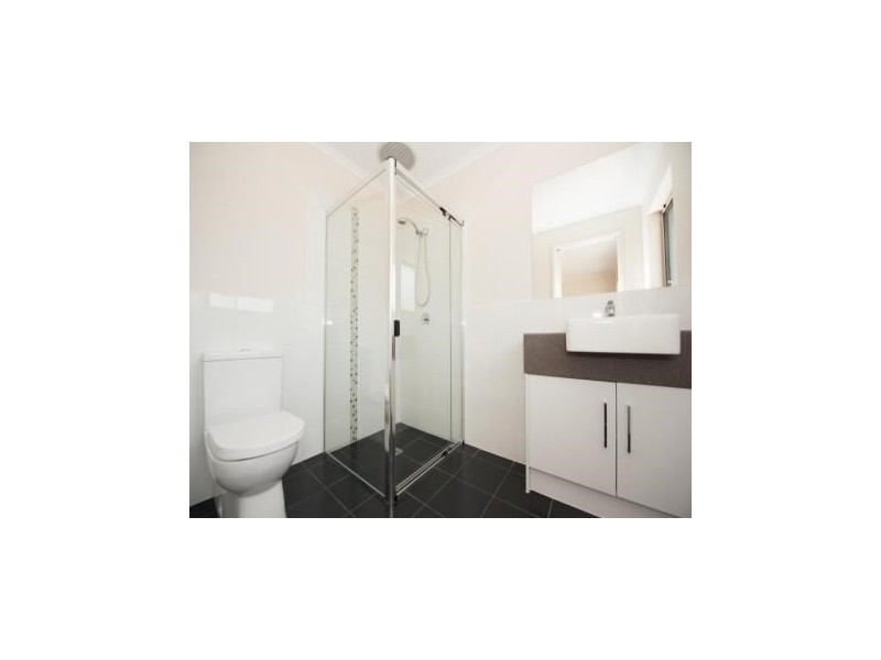 Unit 2 111-117 Kings Road, Salisbury Downs SA 5108