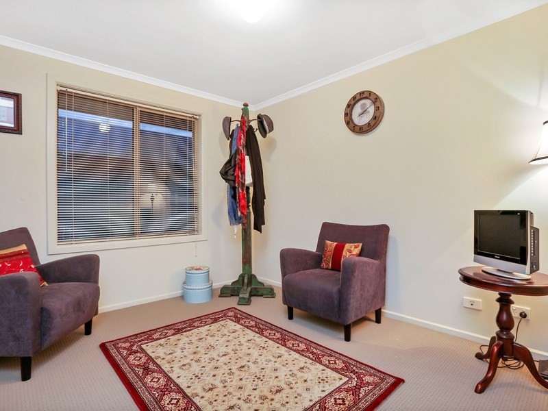 9 Orange Parade, Munno Para West SA 5115