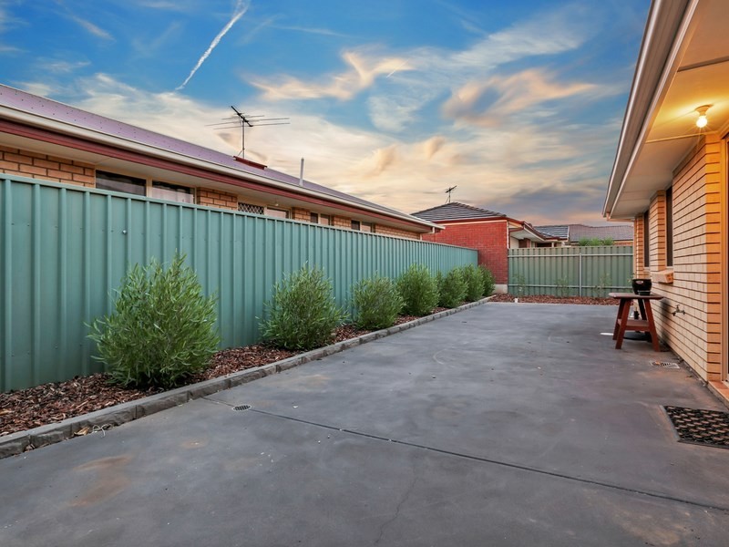 9 Orange Parade, Munno Para West SA 5115