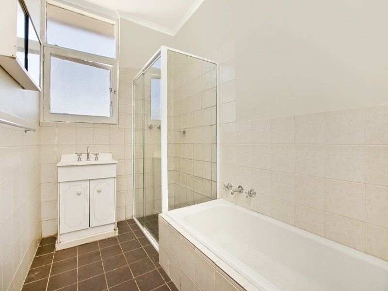 14 Julie Road, Para Hills SA 5096