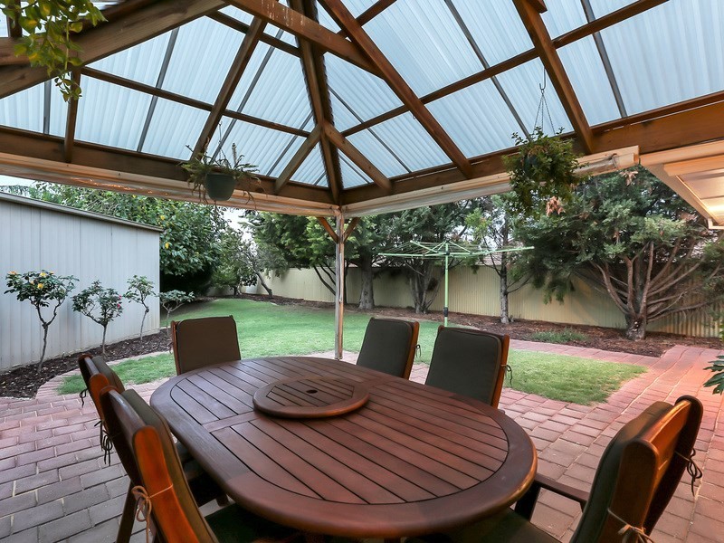 12 Westbury Court, Oakden SA 5086