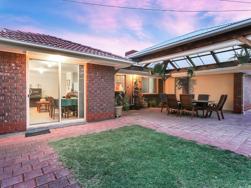 12 Westbury Court, Oakden SA 5086