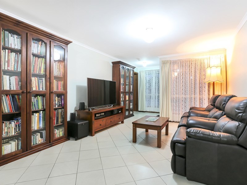 12 Westbury Court, Oakden SA 5086