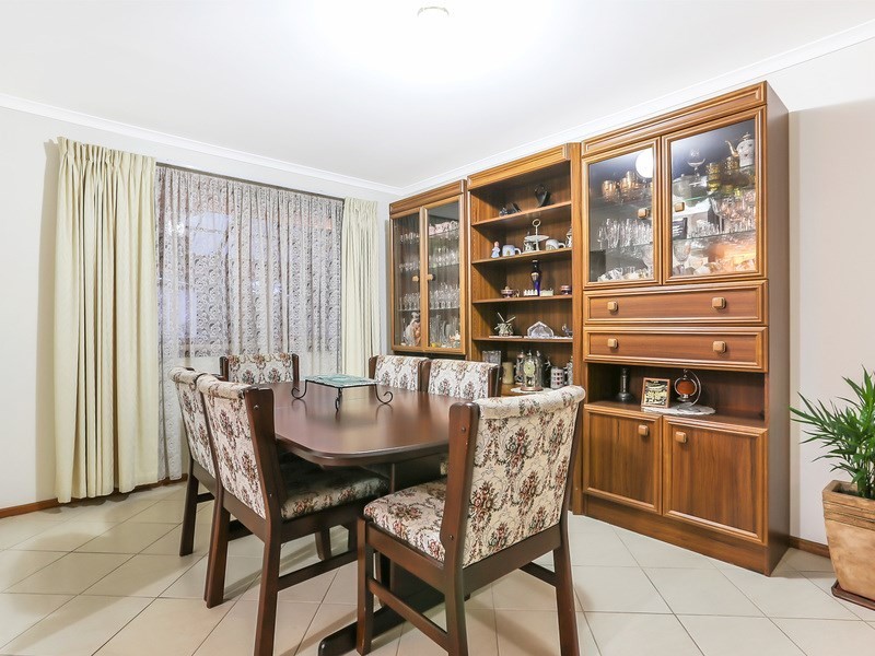 12 Westbury Court, Oakden SA 5086
